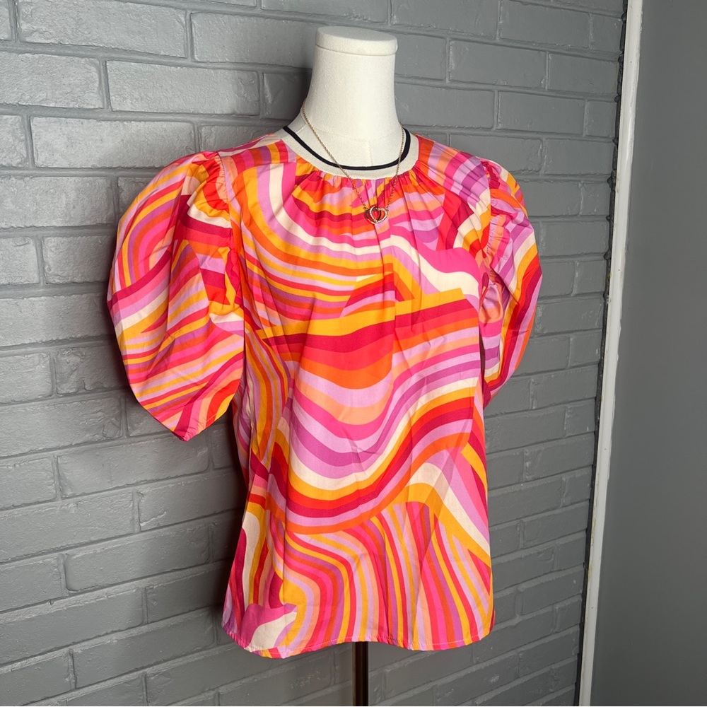 THML Multicolor Swirly Short Puff Sleeve Crew Neck Blouse Size Small